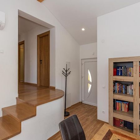 D&D Apartmani Biograd Na Moru Ngoại thất bức ảnh